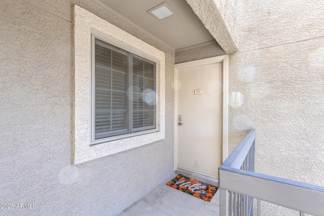 1720 E Thunderbird Rd in Phoenix, AZ - Building Photo