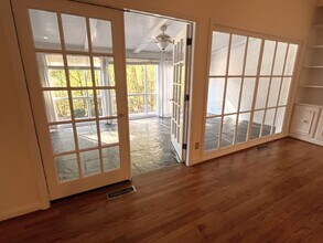 3512 Paces Pl NW in Atlanta, GA - Foto de edificio - Building Photo