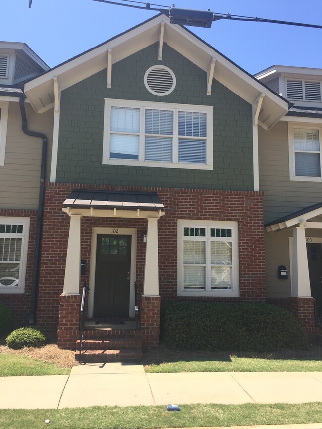 property at 102 Mallard St