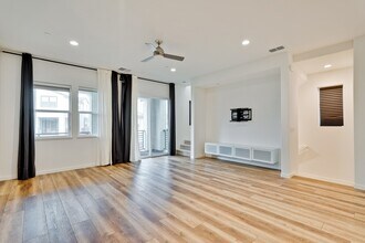 2248 Solace Loop in San Jose, CA - Building Photo - Building Photo