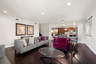 1323 Canon Perdido St in Chula Vista, CA - Building Photo - Building Photo