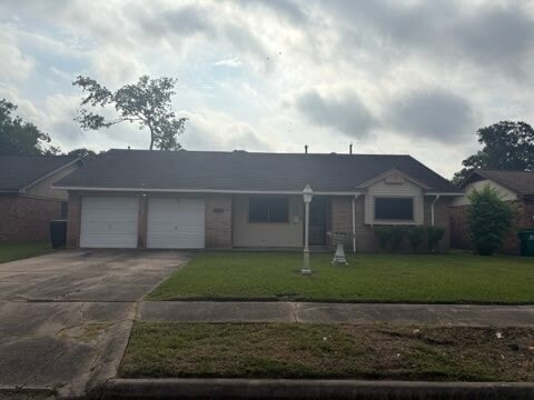 10227 Gulf Meadows Dr in Houston, TX - Building Photo - Building Photo
