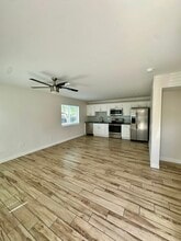 2308 N 28th PL, Unit 6 in Phoenix, AZ - Building Photo - Building Photo