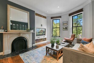 68 Waltham St, Unit 3 in Boston, MA - Building Photo