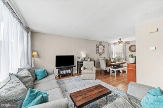 4 S Chester Ave in Aldan, PA - Building Photo - Building Photo