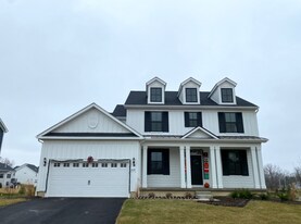 4325 Harold Dr in Shawnee Hills, OH - Building Photo