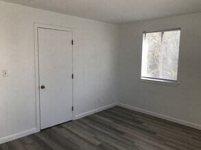 163 Summer St-Unit -6 in Kingston, MA - Building Photo - Building Photo