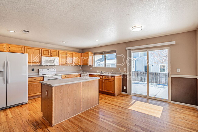 property at 10968 York St