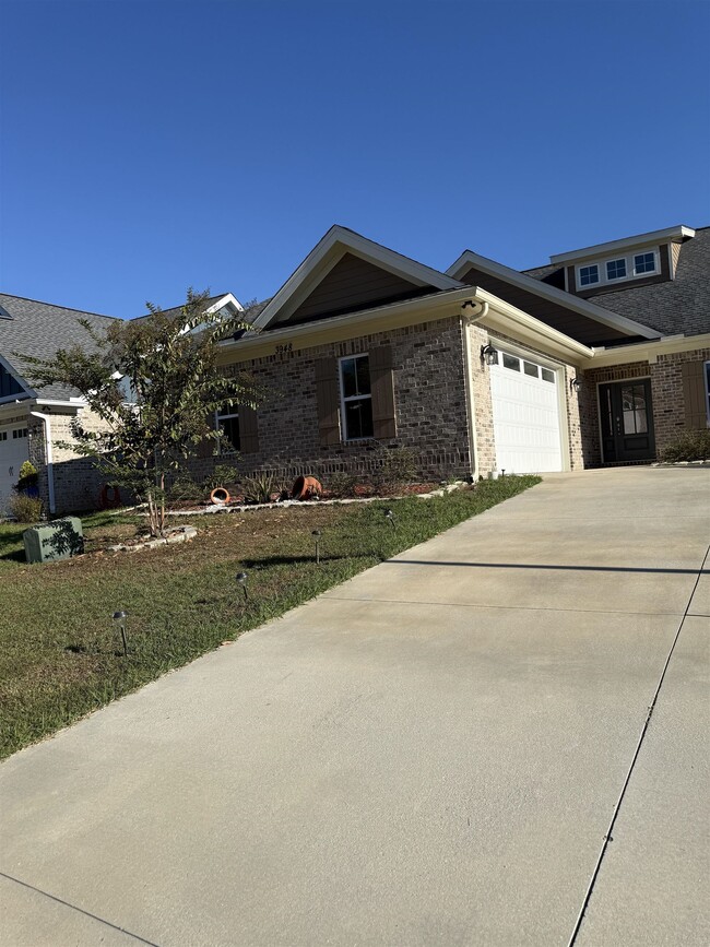 3948 Ella Dr in Tallahassee, FL - Building Photo - Building Photo