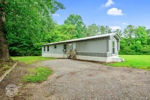 121 Wood Church Rd in Louisburg, NC - Building Photo