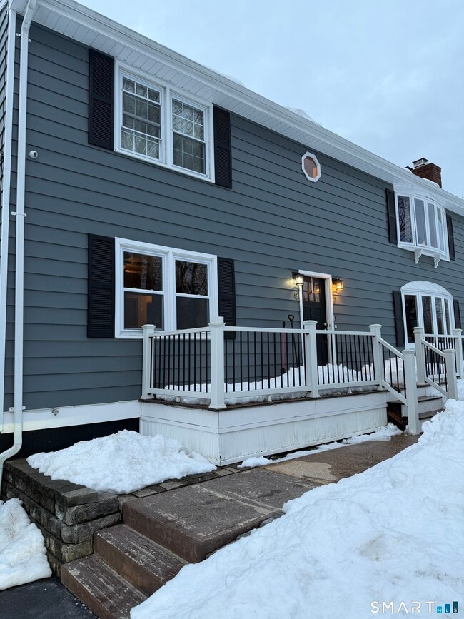 property at 7 North St