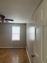 13677 Cedar Rd in University Heights, OH - Building Photo - Building Photo