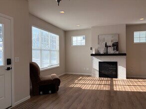 9412 Tawny Acorn Dr in Verona, WI - Building Photo - Building Photo