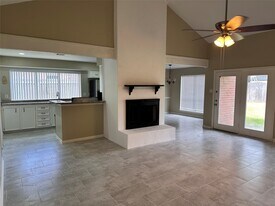 1102 Red Rock Canyon Dr in Katy, TX - Building Photo