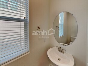 4713 Tire Swing St in North Las Vegas, NV - Building Photo - Building Photo