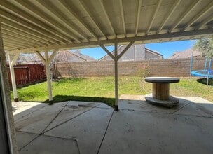 37727 Harvey St in Palmdale, CA - Building Photo - Building Photo