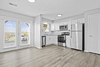 Mt. Tabor Apartments in Lexington, KY - Building Photo - Building Photo