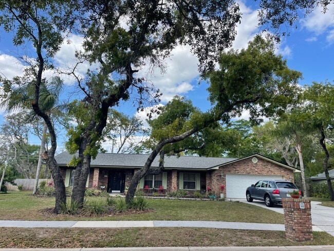 305 Sweetwater Creek Dr W in Longwood, FL - Building Photo - Building Photo