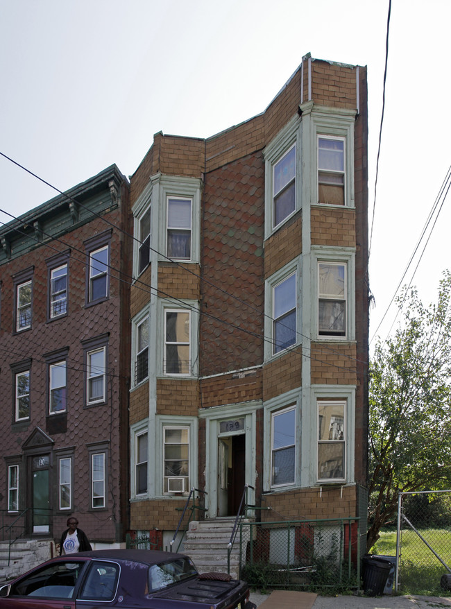 128 Monitor St in Jersey City, NJ - Building Photo - Building Photo