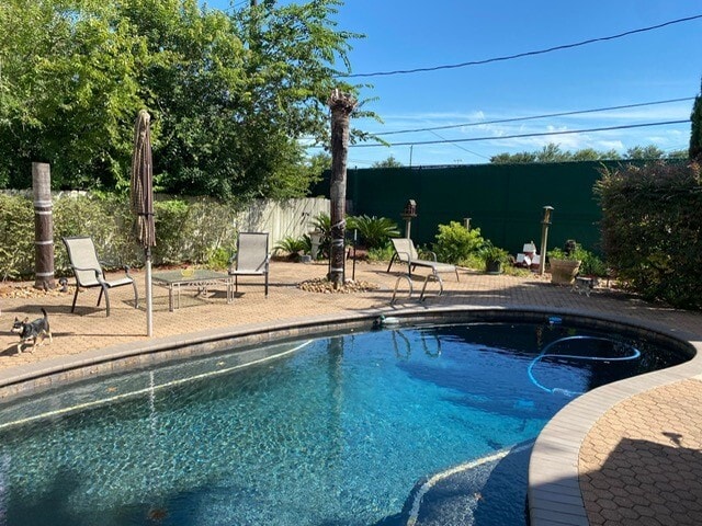 property at 5607 Braesvalley Dr