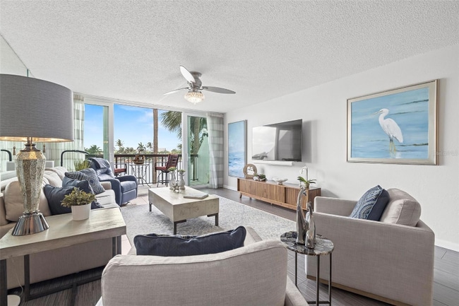 9495 Blind Pass Rd in St Pete Beach, FL - Building Photo - Building Photo