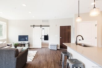 2729 W 28th Ave in Denver, CO - Building Photo - Building Photo