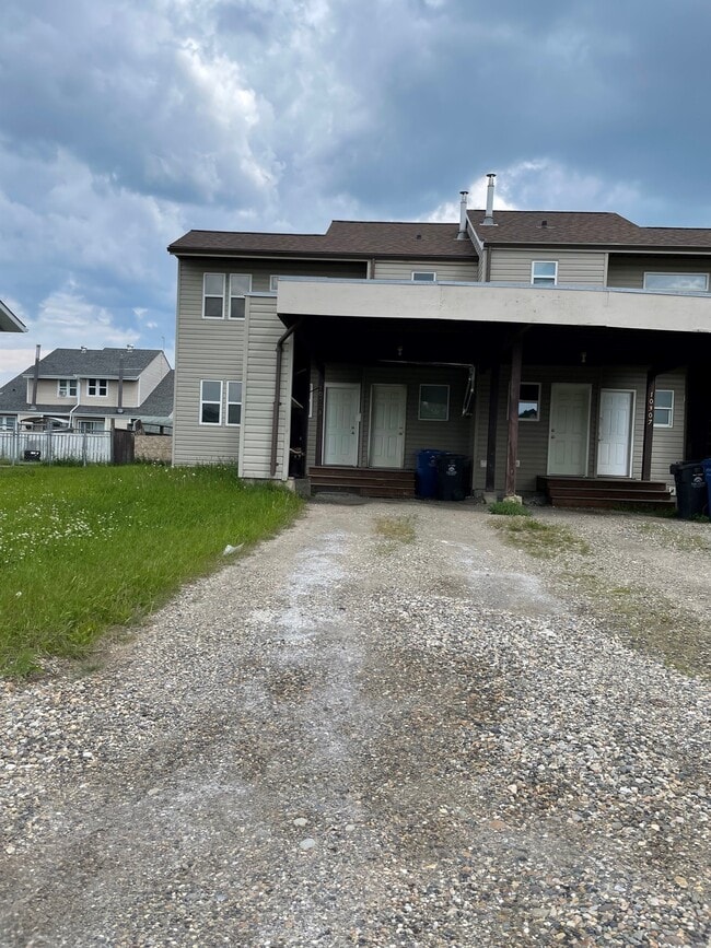 property at 10309-10389 89 St