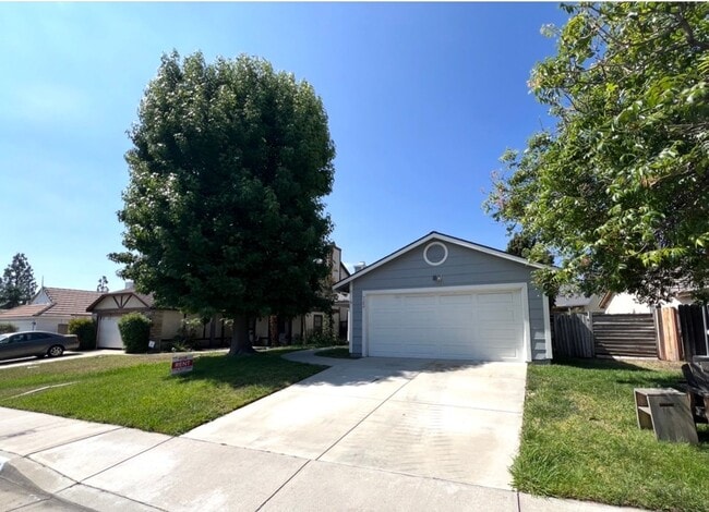 property at 7284 Parkside Pl