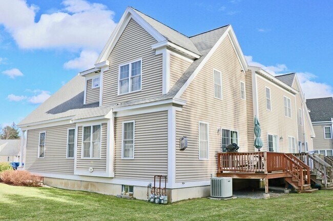 3 Bayberry Ln in Ayer, MA - Building Photo - Building Photo