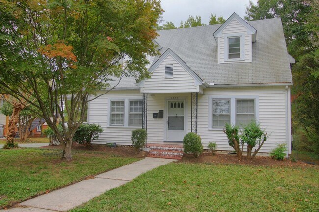 property at 2839 Chapel Hill Rd