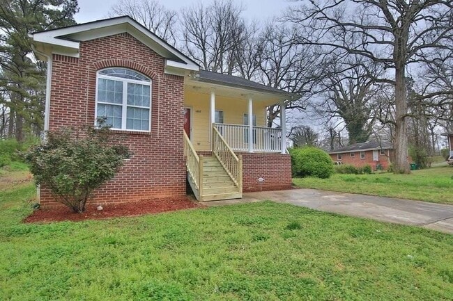 1822 Elaine Dr in Decatur, GA - Building Photo - Building Photo