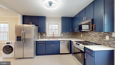 11813 Cornwell Dr in Manassas, VA - Building Photo - Building Photo