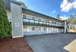 Washington Oaks in Lakewood, WA - Foto de edificio - Building Photo