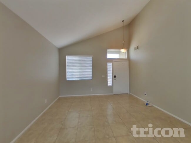 6309 Sereno Springs St in North Las Vegas, NV - Building Photo - Building Photo