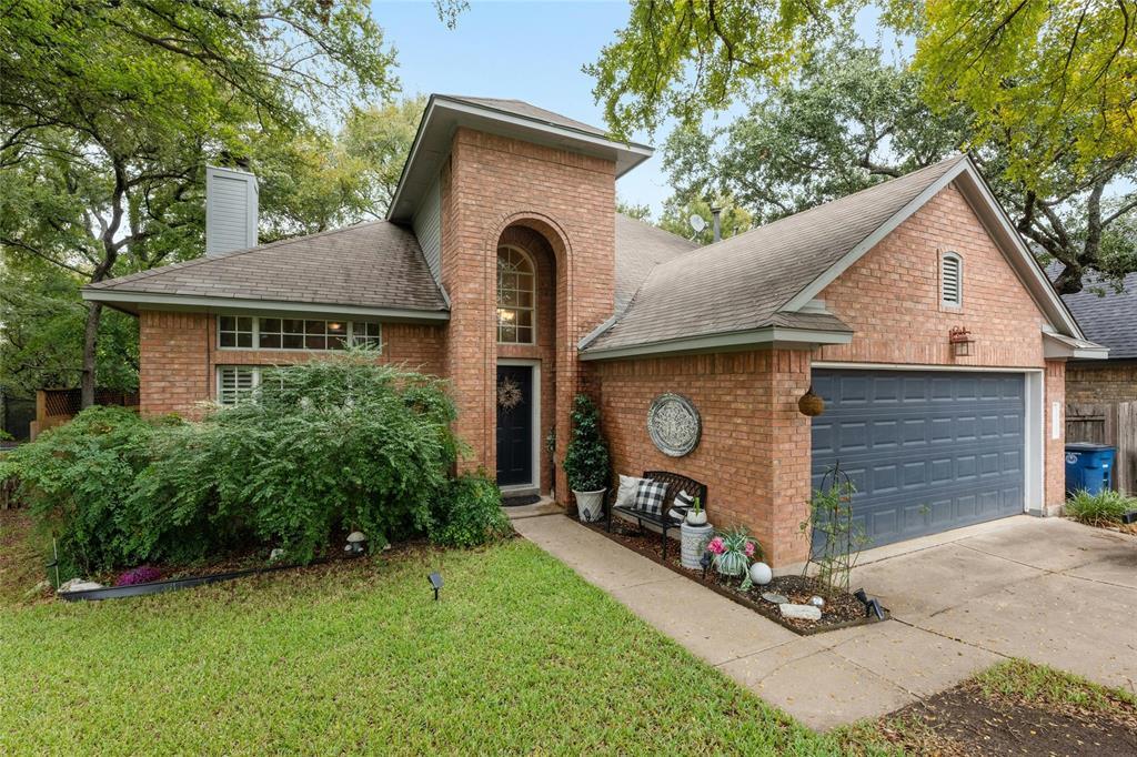 8402 Nairn Dr in Austin, TX - Building Photo
