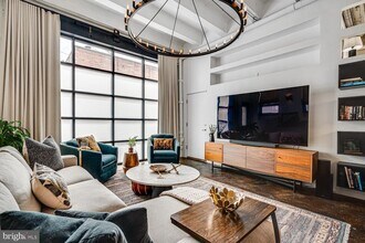 1413 Swann St NW in Washington, DC - Building Photo - Building Photo