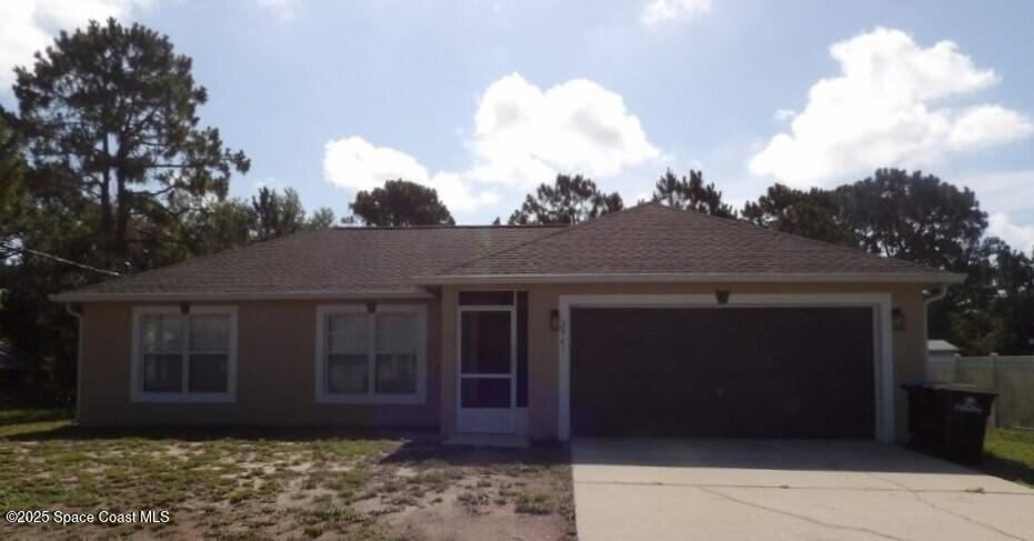 2961 Gabrysh Ave SE in Palm Bay, FL - Building Photo