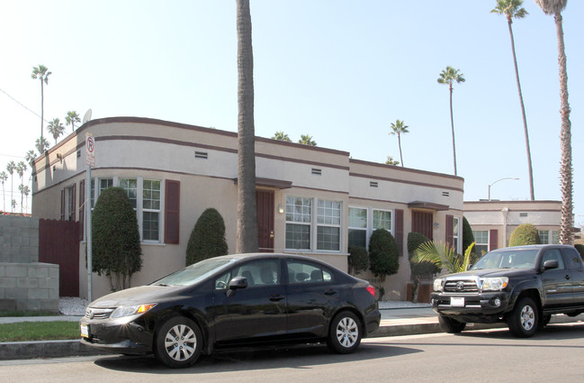 812 Venice Blvd in Venice, CA - Foto de edificio - Building Photo