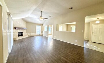1018 Valley Ranch Dr in Katy, TX - Building Photo - Building Photo