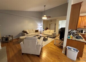 5055 Constitution Ln in Liverpool, NY - Building Photo - Building Photo