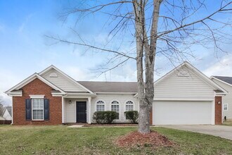 6123 Goldenfield Dr in Charlotte, NC - Building Photo - Building Photo