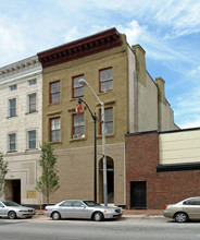 932 N Charles St in Baltimore, MD - Building Photo - Building Photo