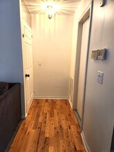 410 Emmett St in Bristol, CT - Building Photo - Building Photo