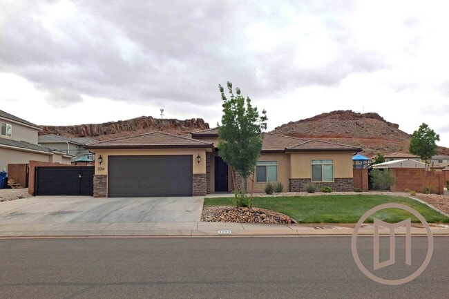 3284 E Livia Dr in Saint George, UT - Building Photo - Building Photo