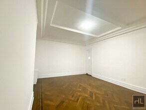 WEST 58 STREET in New York, NY - Building Photo - Building Photo