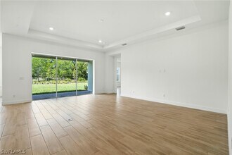 18301 Terracina Dr in Ft. Myers, FL - Building Photo - Building Photo