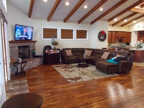 504 El Modena Ave in Newport Beach, CA - Building Photo - Building Photo