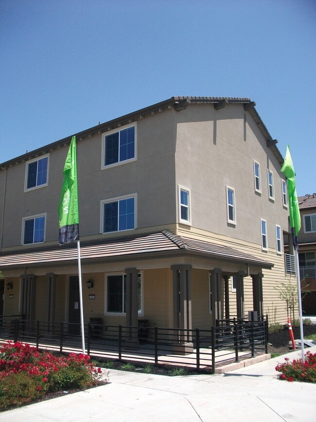 property at 628 Ave One Dr