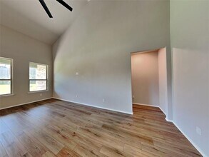 9013 Horse Herd Dr in Fort Worth, TX - Foto de edificio - Building Photo