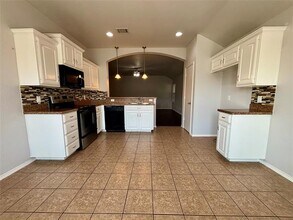 8037 Big Spruce Ln in Fort Worth, TX - Building Photo - Building Photo